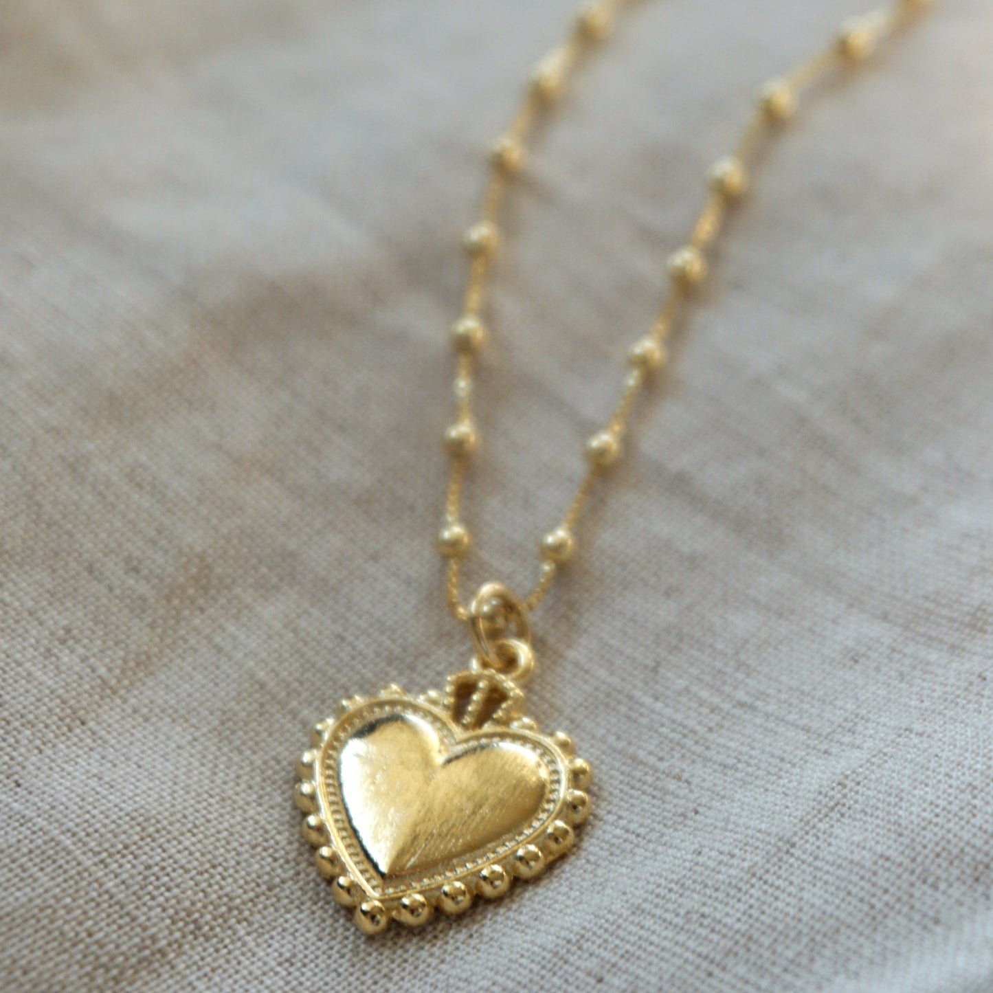 Cadena balines enchapado corazón detente