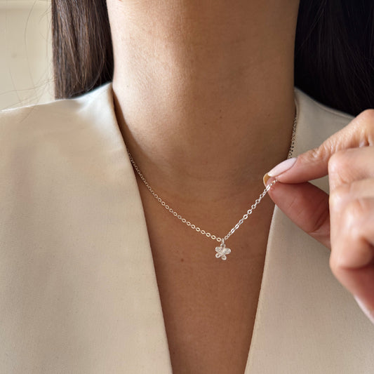 COLLAR MARIPOSA 40CM PLATA