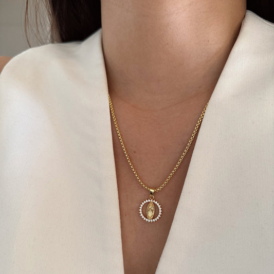 COLLAR VIRGEN GUADALUPE 45CM ORO
