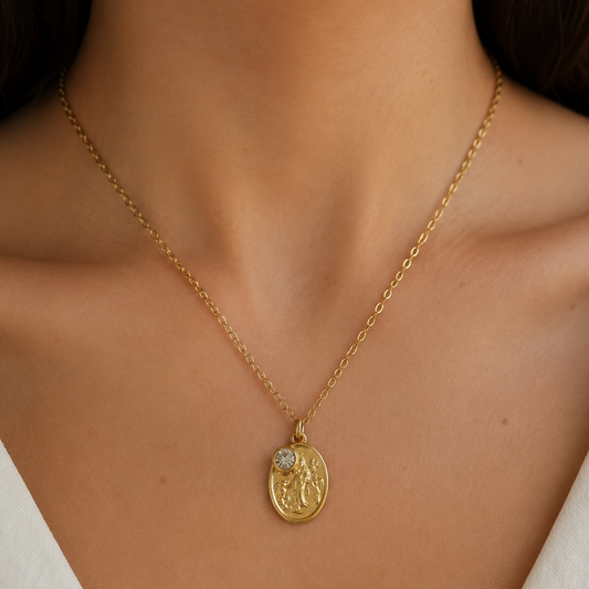 COLLAR VIRGEN DESATANUDOS 45CM ORO