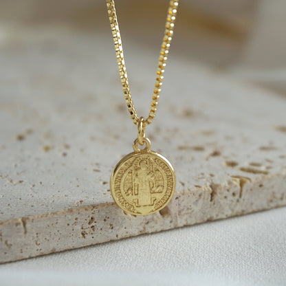 COLLAR SAN BENITO 45CM ORO