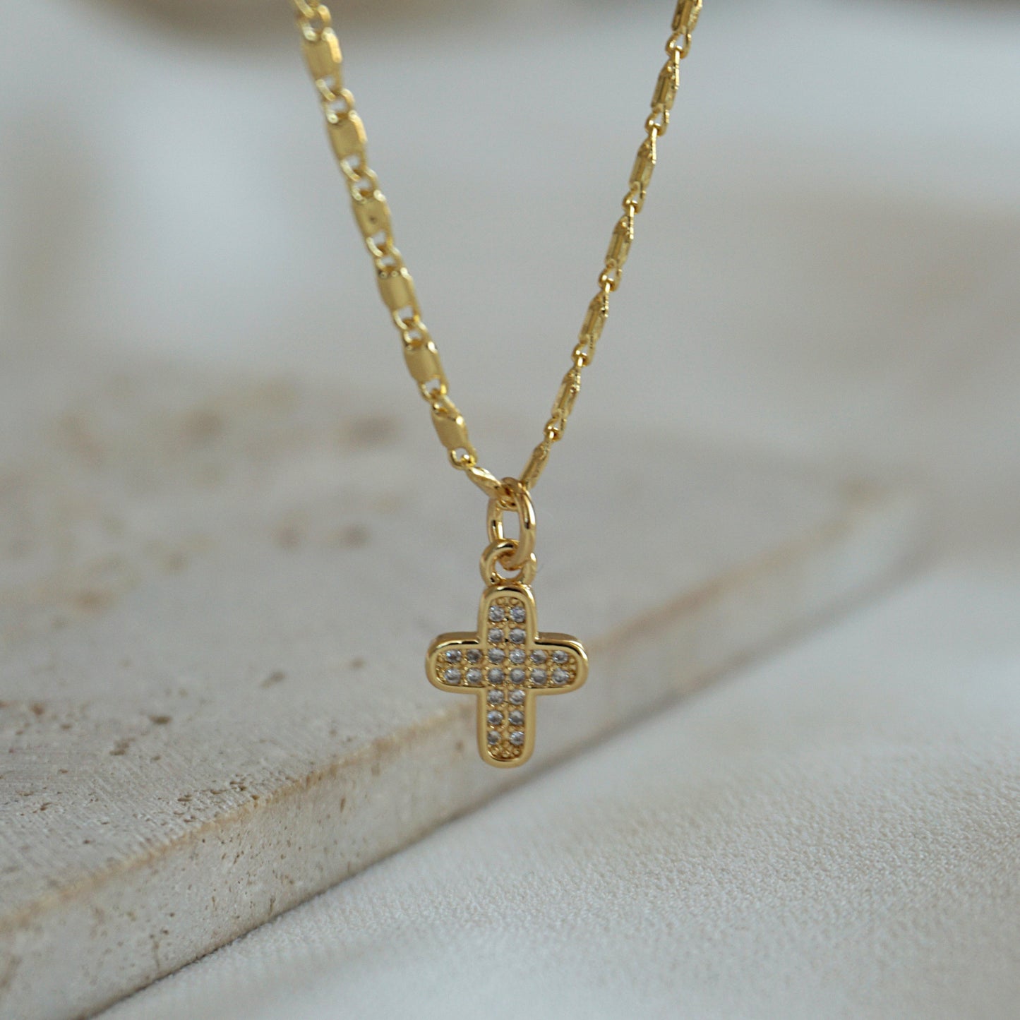 COLLAR MINI CRUZ 45CM ORO