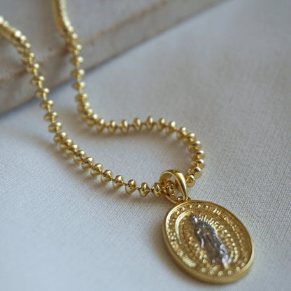 COLLAR VIRGEN DE GUADALUPE 45CM ORO