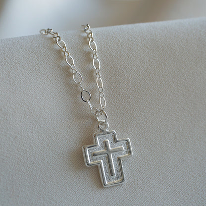 COLLAR CRUZ MEDIANA 45CM PLATA