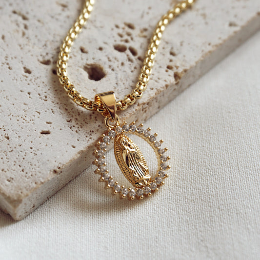 COLLAR VIRGEN GUADALUPE 45CM ORO