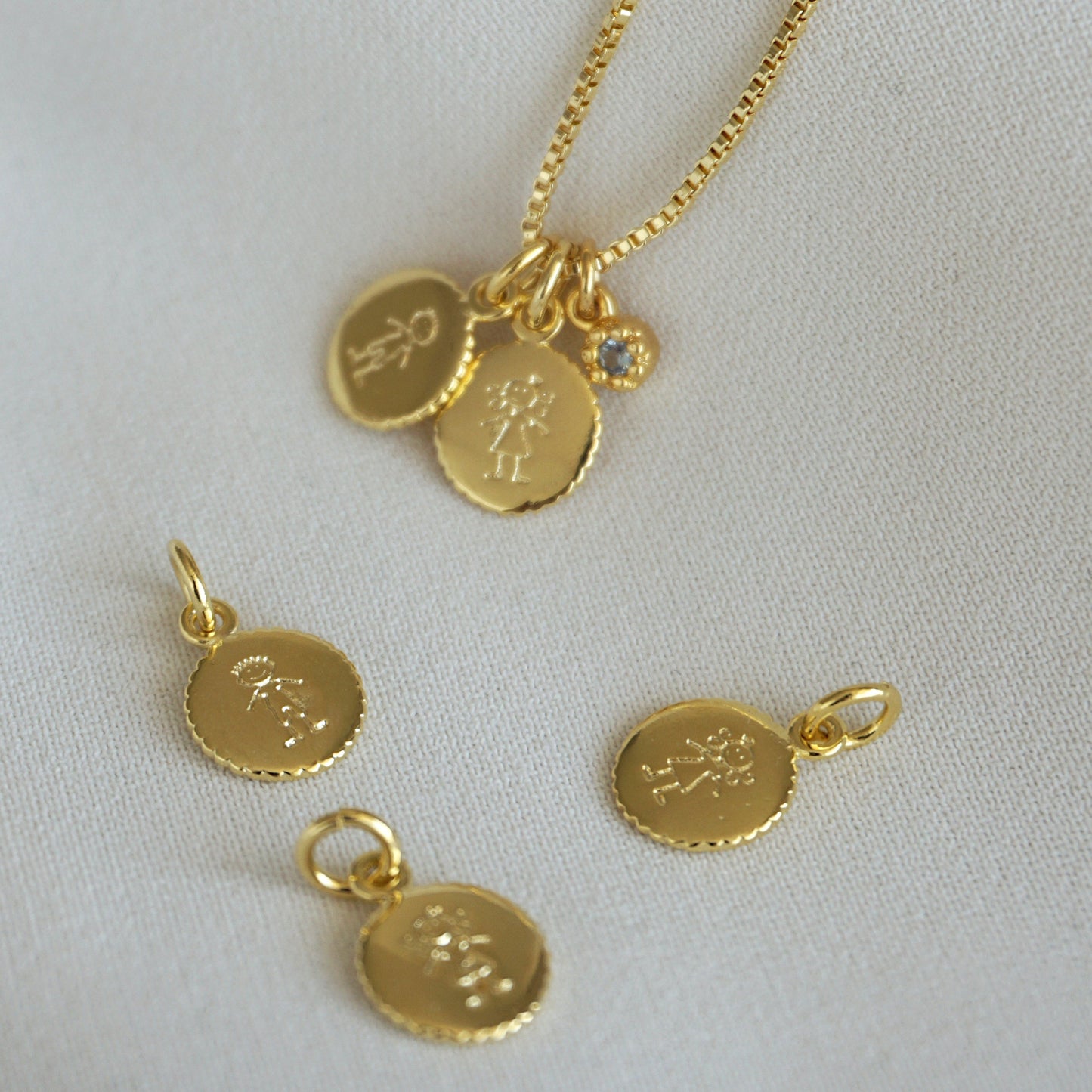 COLLAR NIÑA 45CM ORO