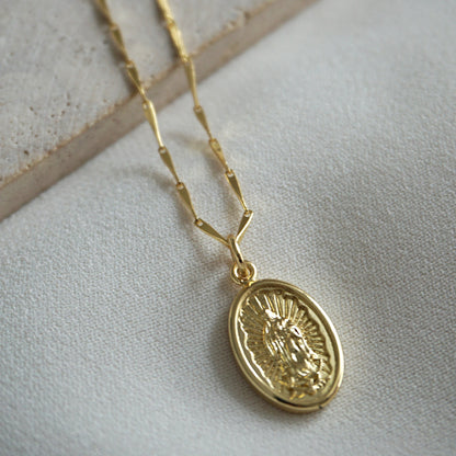 COLLAR VIRGEN MARIA 45CM ORO