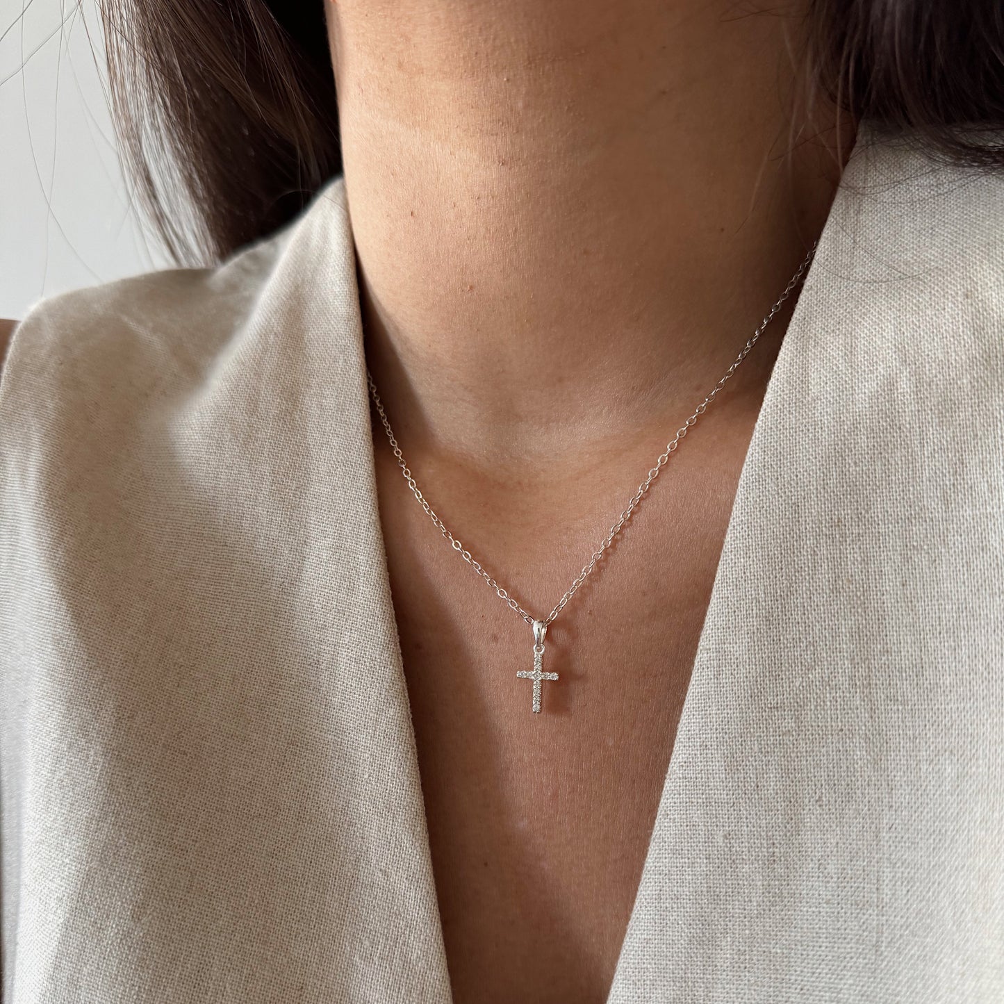 COLLAR CRUZ CIRCÓN 40CM PLATA